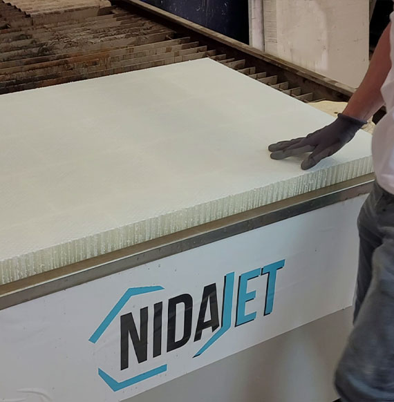 Easy installation of Nidajet plates