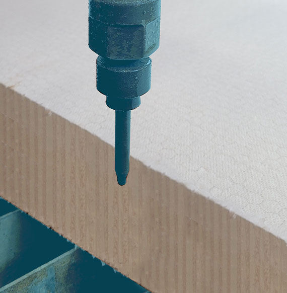 Nidajet waterjet cutting plate with cutting head